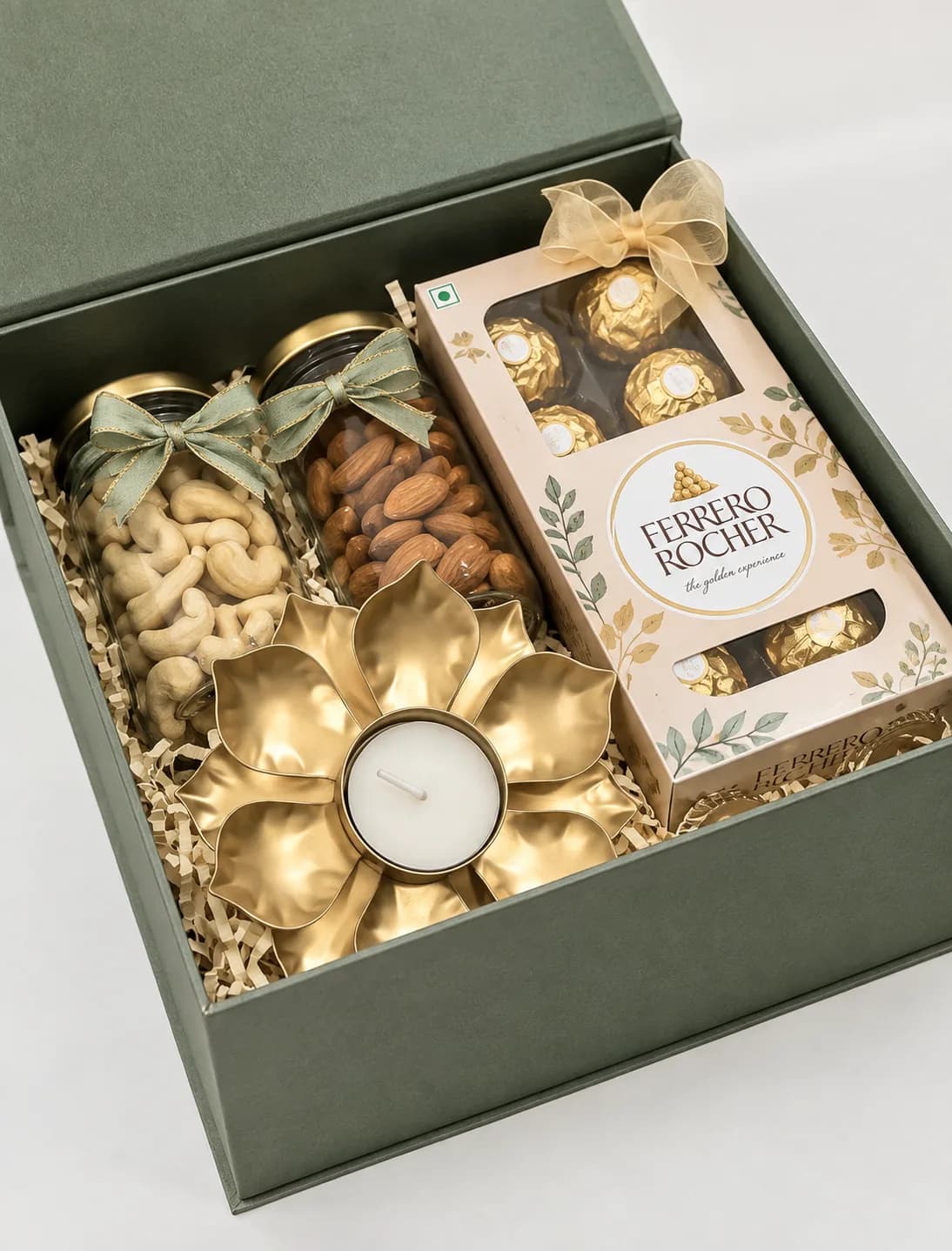 Festive Luxe – Ferrero & Dry Fruit Gift Box