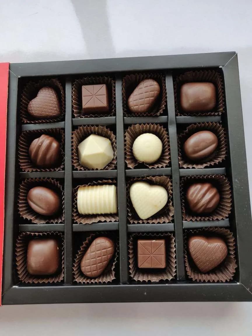 Twelve Bliss –Premium Chocolate Box